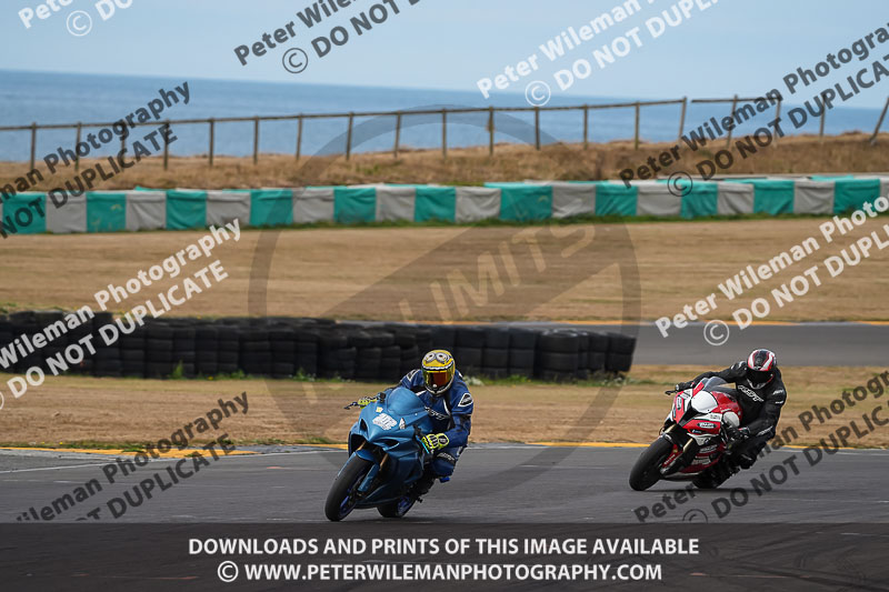 anglesey no limits trackday;anglesey photographs;anglesey trackday photographs;enduro digital images;event digital images;eventdigitalimages;no limits trackdays;peter wileman photography;racing digital images;trac mon;trackday digital images;trackday photos;ty croes